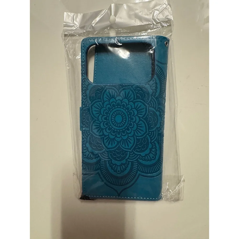 N/A blue embossed